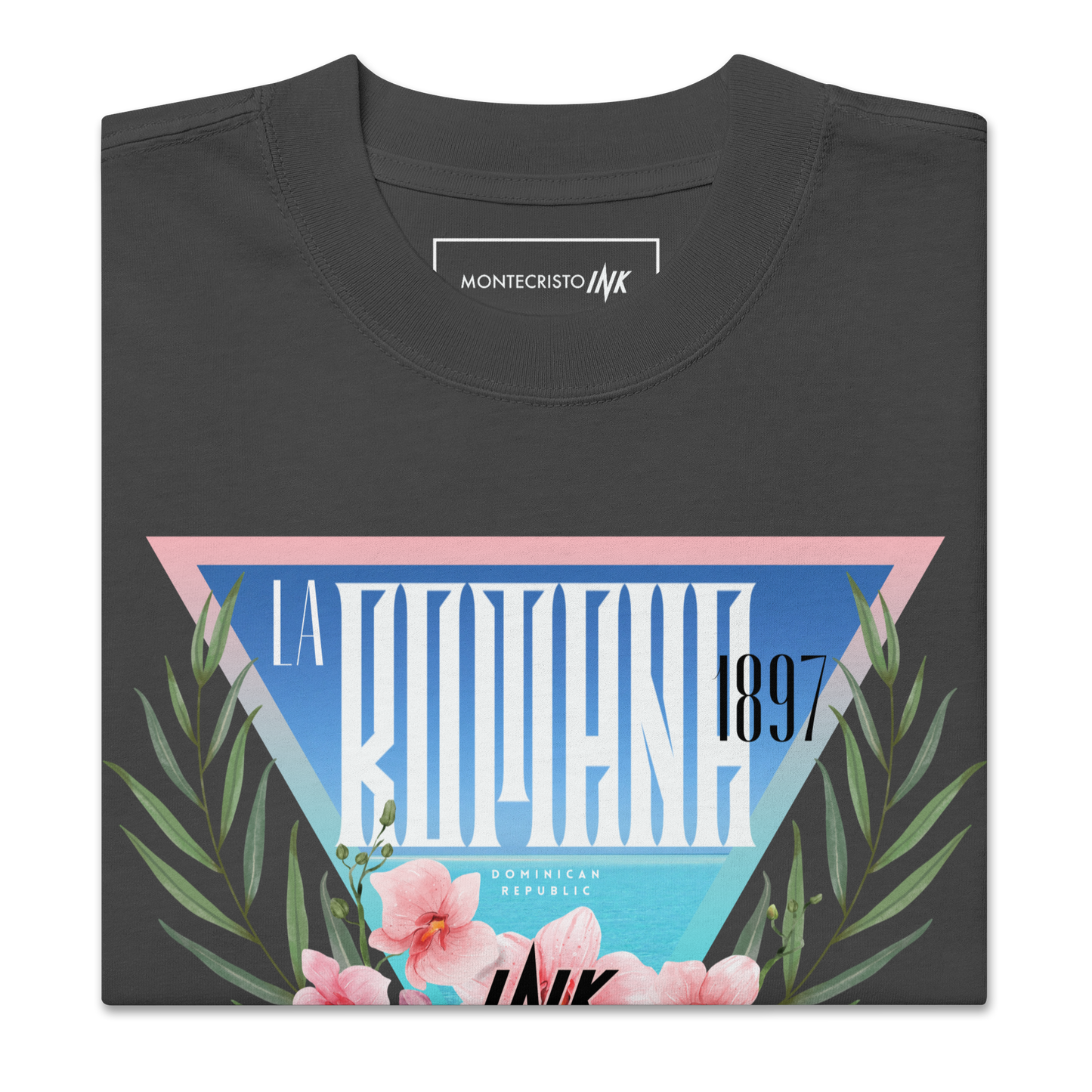 Oversized Retro Faded Tee with “La Romana, 1897” motif